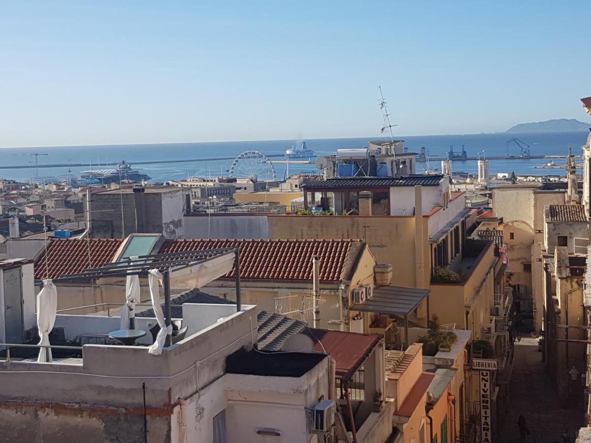 Red Moon Apartment Cagliari Exterior photo