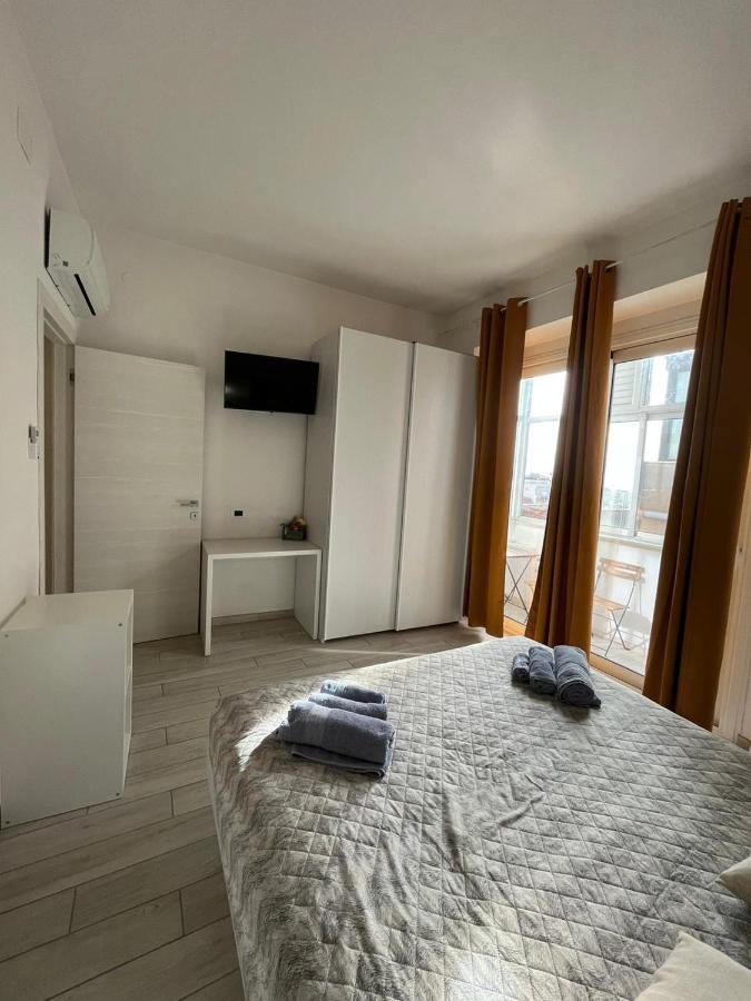 Red Moon Apartment Cagliari Exterior photo
